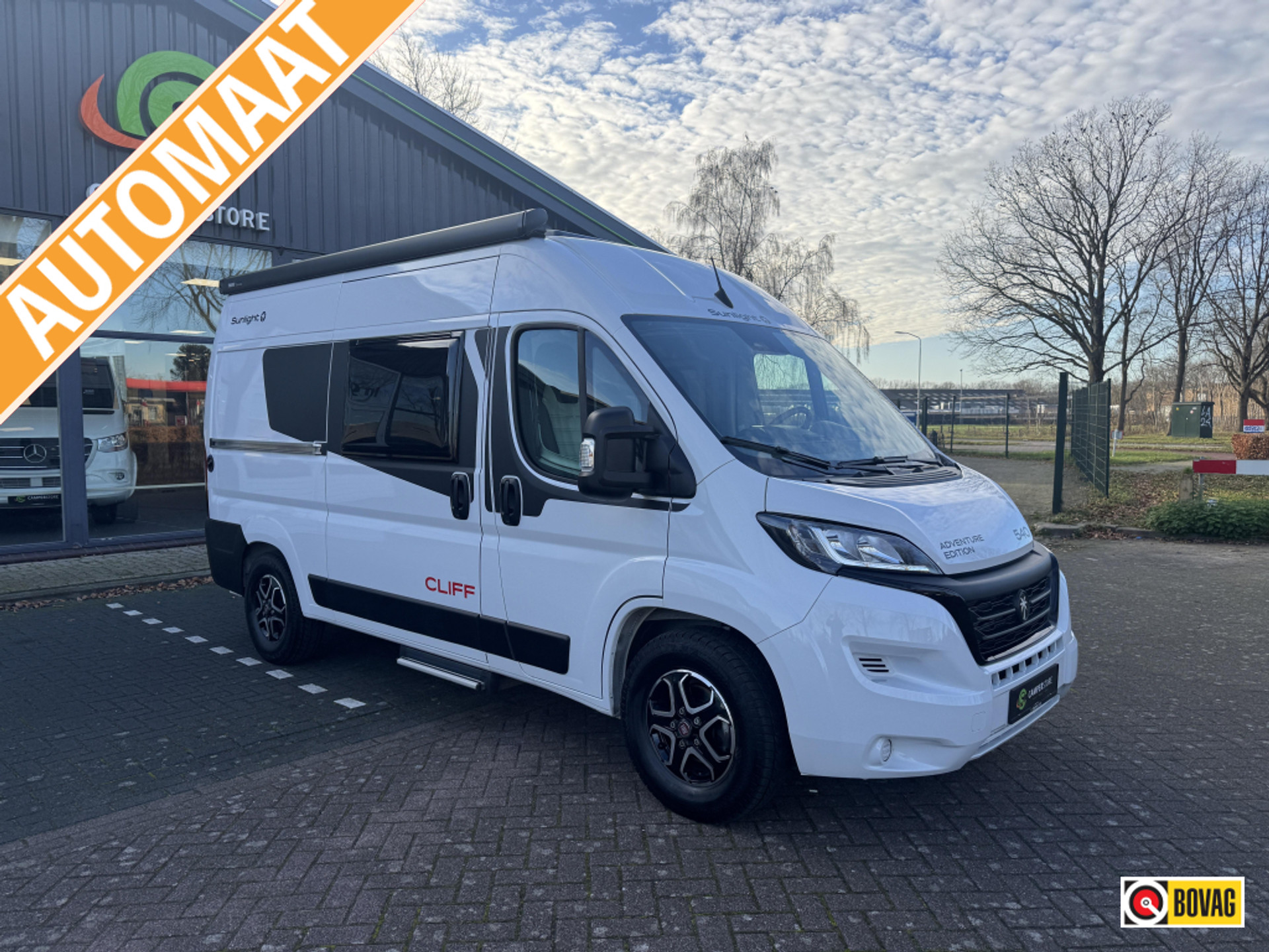 Sunlight Cliff 540  50111306-0.jpg | Camperstore B.V.