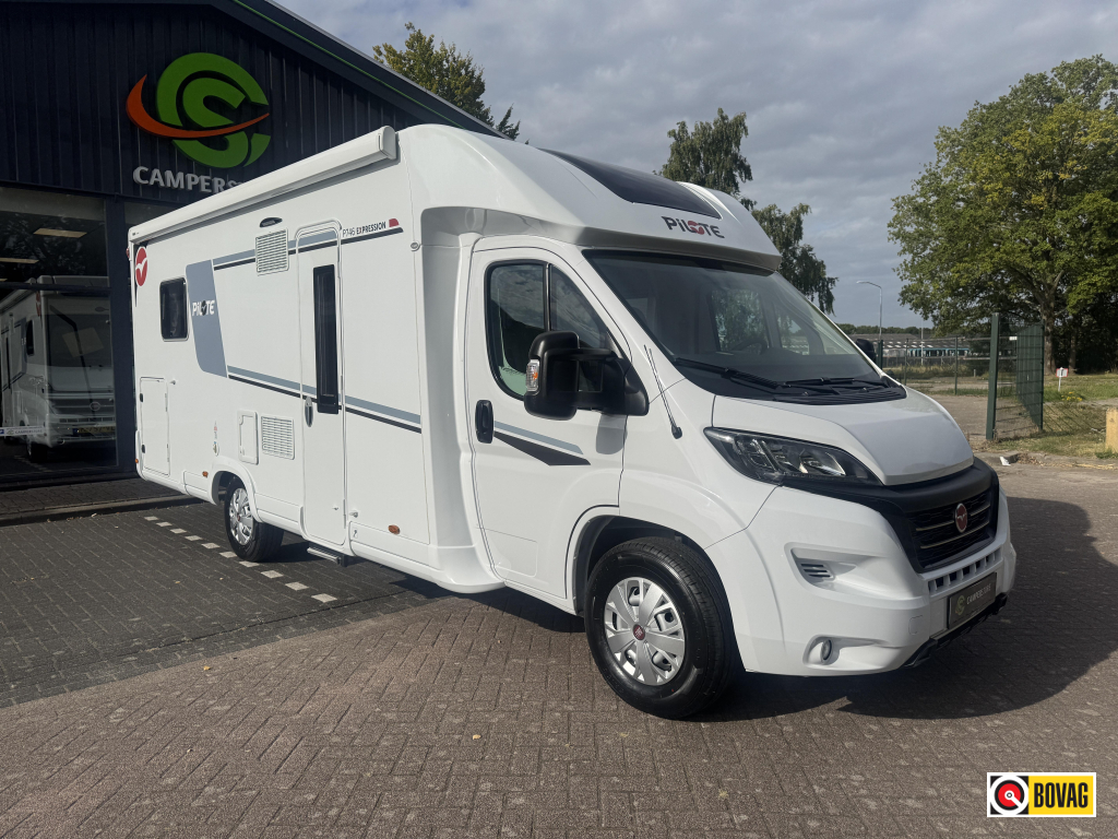 Pilote P 746 47352907-0.jpg | Camperstore B.V.